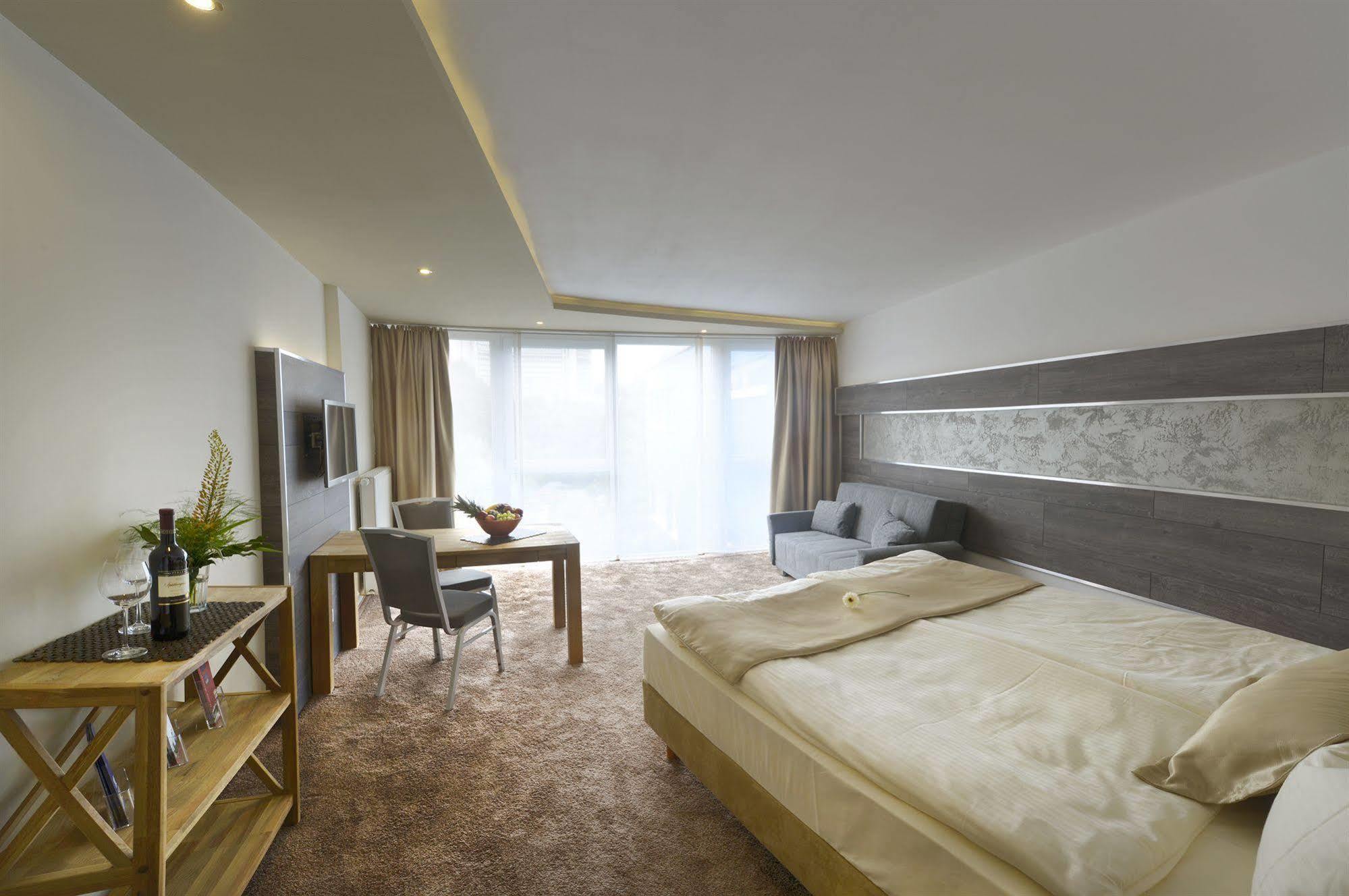 Petul Apart Hotel City Premium Essen Kültér fotó
