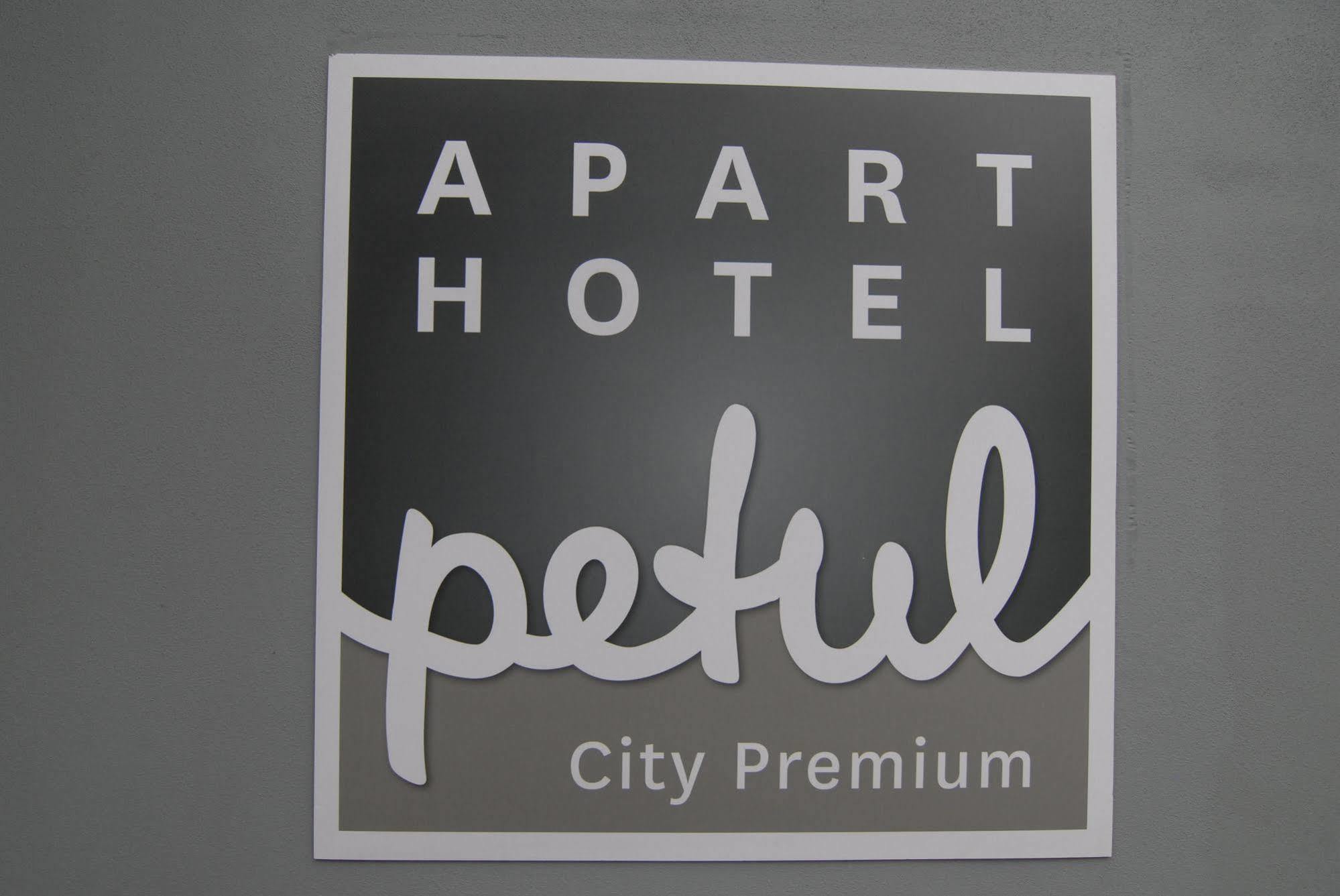 Petul Apart Hotel City Premium Essen Kültér fotó